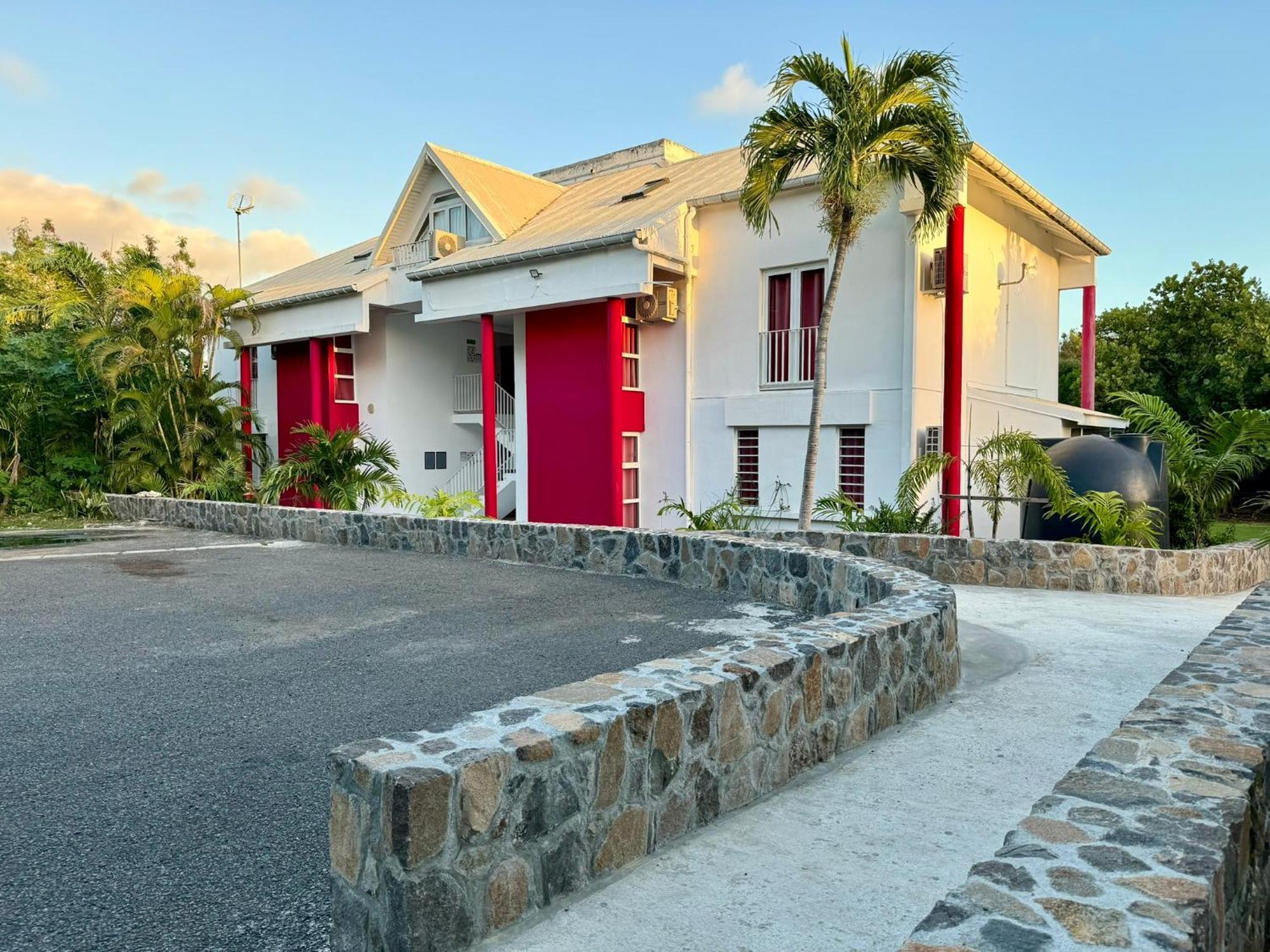 Residence Le Vallon Guadeloupe Parc Piscine Appartements & Studios & Services Hoteliers A La Carte Saint-Francois  Dış mekan fotoğraf